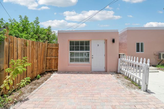 711 4th Avenue S 709, Lake Worth Beach, FL 33460