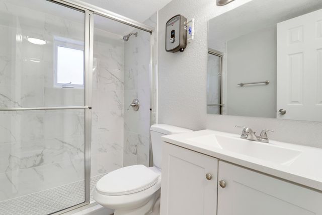 711 4th Avenue S 709, Lake Worth Beach, FL 33460