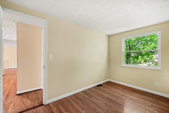 2018 Woodcrest Drive, Independence, KY 41051