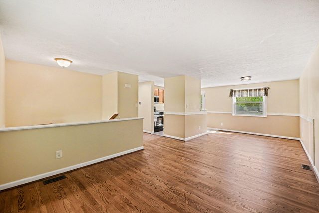 2018 Woodcrest Drive, Independence, KY 41051