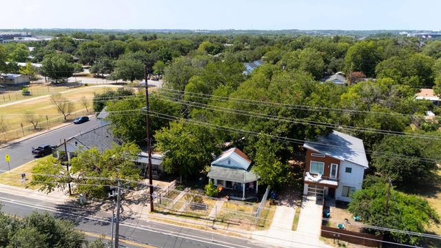 2907 E 5th ST, Austin, TX 78702