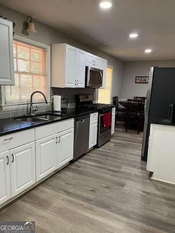 1394 Rockbridge Road, Stone Mountain, GA 30087