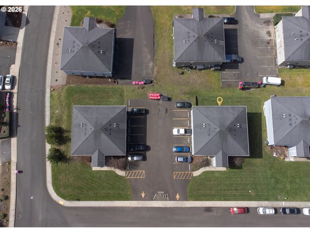 2037 Se HUCKLEBERRY Ave, Warrenton, OR 97146