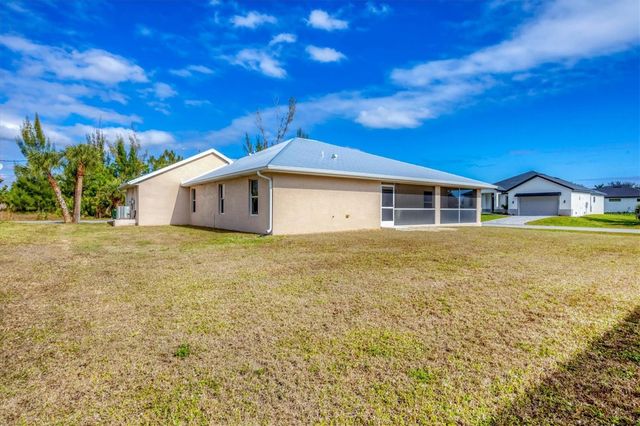 15117 LYNEBURG AVENUE, Port Charlotte, FL 33981