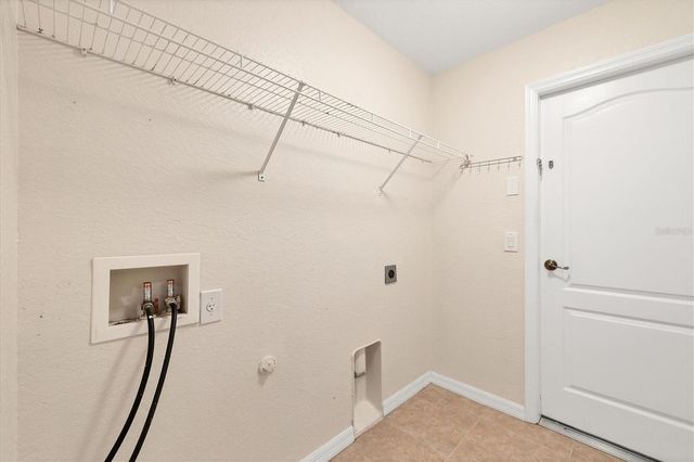 15117 LYNEBURG AVENUE, Port Charlotte, FL 33981