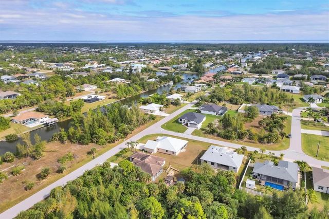 15117 LYNEBURG AVENUE, Port Charlotte, FL 33981