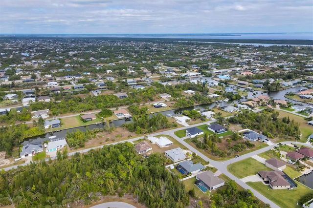 15117 LYNEBURG AVENUE, Port Charlotte, FL 33981