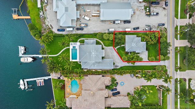 19043 SE Jupiter River Drive Cottage, Jupiter, FL 33458