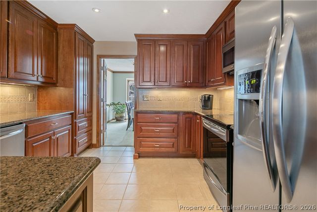 6508 Gilabend Drive, Fayetteville, NC 28306