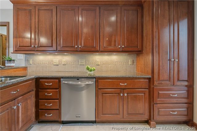 6508 Gilabend Drive, Fayetteville, NC 28306