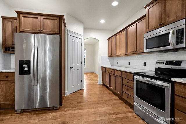 4712 204th Street Ct E, Spanaway, WA 98387