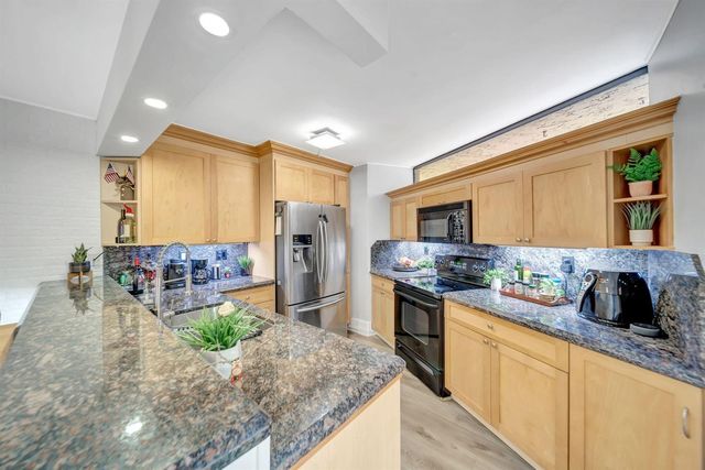 8105 Severn Drive C, Boca Raton, FL 33433