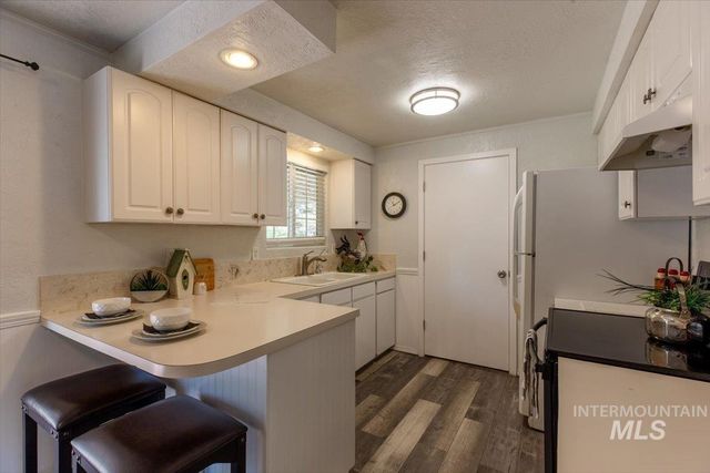 45 S Westwood St, Nampa, ID 83651