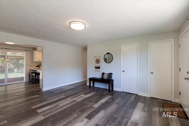 45 S Westwood St, Nampa, ID 83651