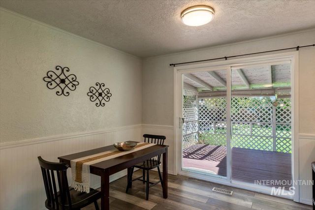 45 S Westwood St, Nampa, ID 83651