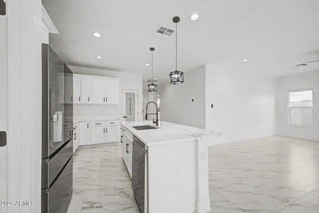 8569 W SWANSEA Drive, Arizona City, AZ 85123