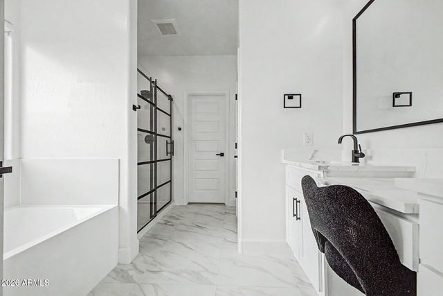 8569 W SWANSEA Drive, Arizona City, AZ 85123