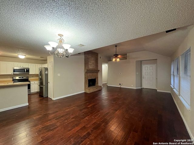 5543 Sunup Drive, San Antonio, TX 78233
