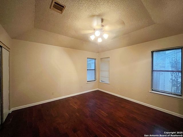 5543 Sunup Drive, San Antonio, TX 78233