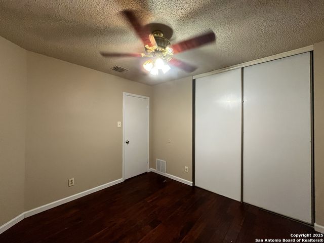 5543 Sunup Drive, San Antonio, TX 78233