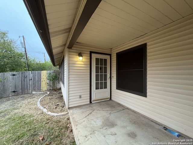 5543 Sunup Drive, San Antonio, TX 78233