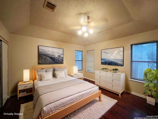 5543 Sunup Drive, San Antonio, TX 78233