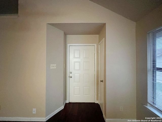 5543 Sunup Drive, San Antonio, TX 78233