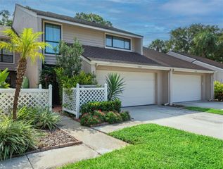 4205 HARTWOOD LANE, Tampa, FL 33618
