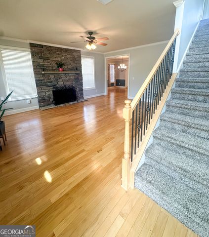 325 Brook Hollow Lane, Loganville, GA 30052