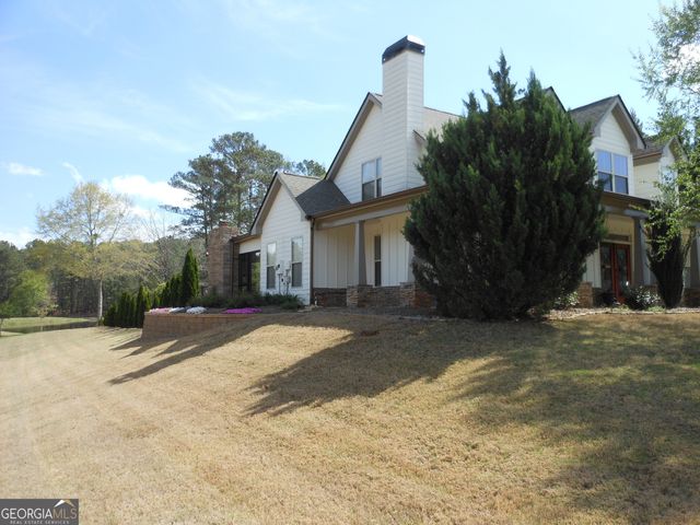 325 Brook Hollow Lane, Loganville, GA 30052
