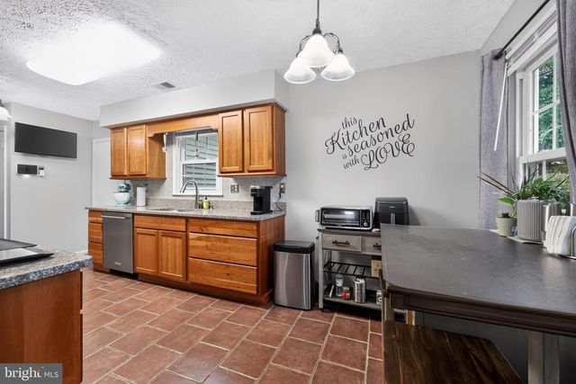 6018 PECCARY ST, Waldorf, MD 20603