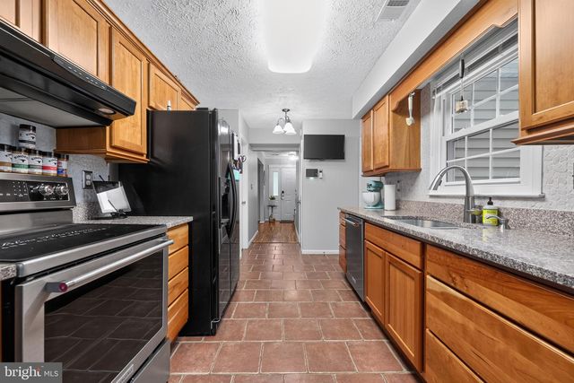 6018 PECCARY ST, Waldorf, MD 20603