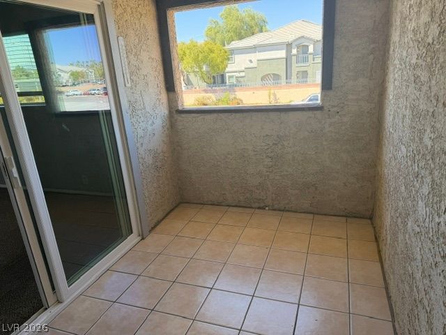 2613 North Decatur Boulevard 15, Las Vegas, NV 89108