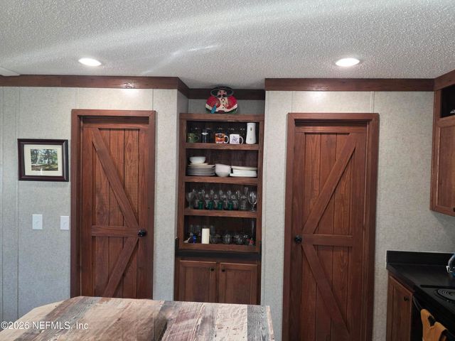 546 JACK Lane, Satsuma, FL 32189