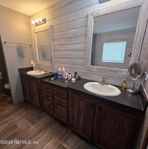 546 JACK Lane, Satsuma, FL 32189