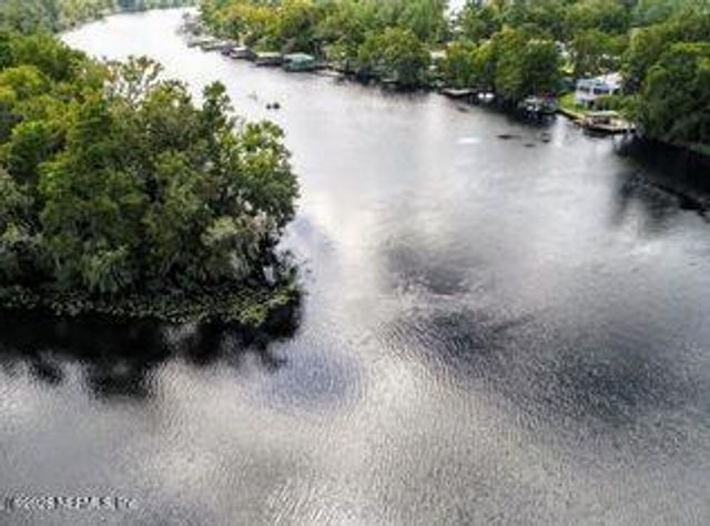 546 JACK Lane, Satsuma, FL 32189