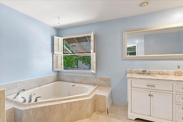 1430 SW 88TH Way, Pembroke Pines, FL 33025