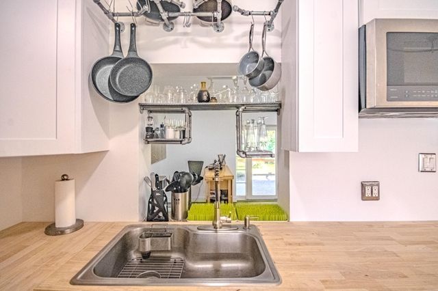 408 SE 8th Avenue, Deerfield Beach, FL 33441