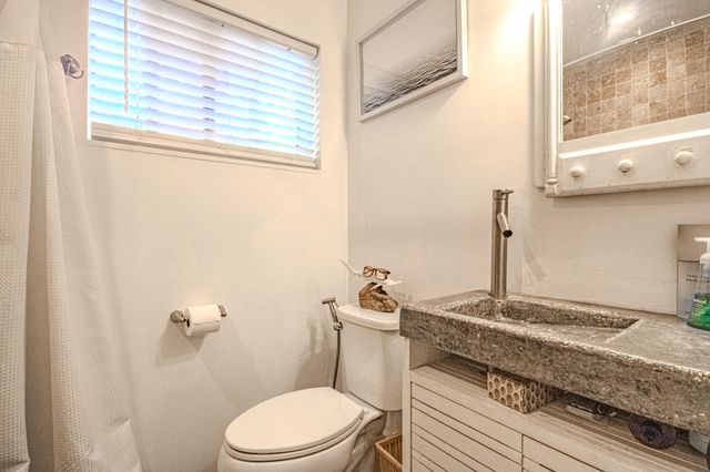 408 SE 8th Avenue, Deerfield Beach, FL 33441