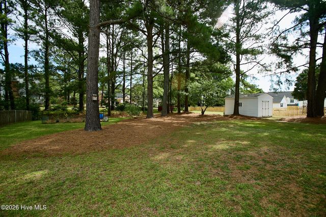 4530 Dewfield Drive N, Wilson, NC 27896