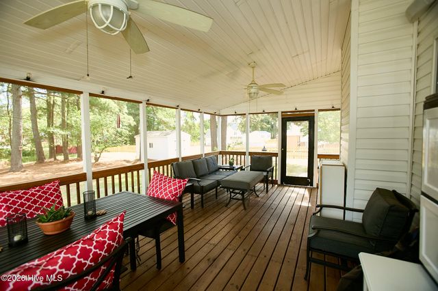 4530 Dewfield Drive N, Wilson, NC 27896