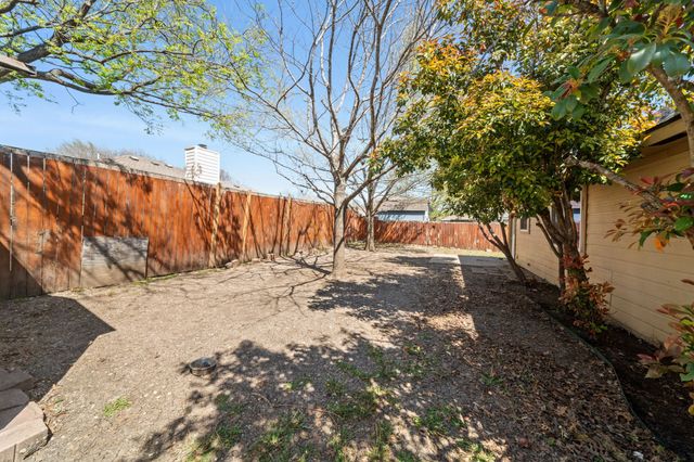 405 Roan Lane, Red Oak, TX 75154