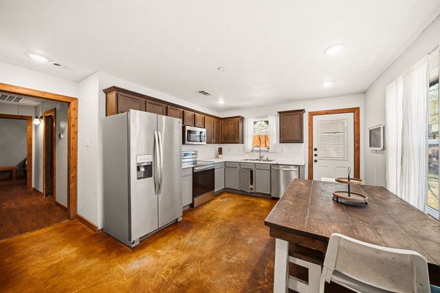 405 Roan Lane, Red Oak, TX 75154