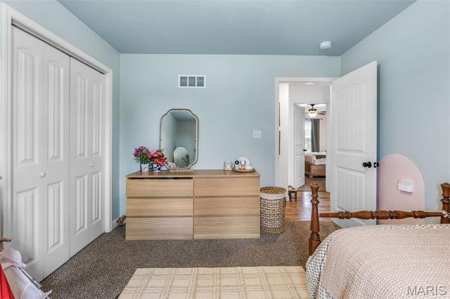 1204 Boone Court, Farmington, MO 63640