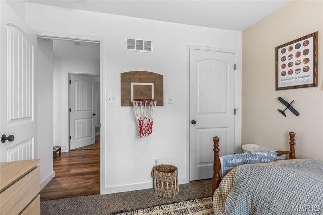 1204 Boone Court, Farmington, MO 63640