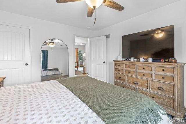 1204 Boone Court, Farmington, MO 63640