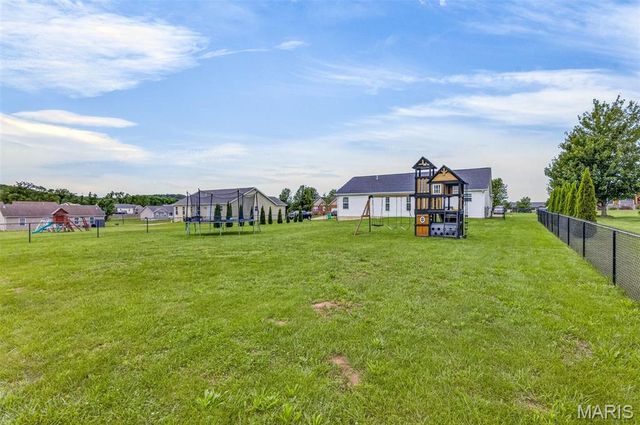 1204 Boone Court, Farmington, MO 63640