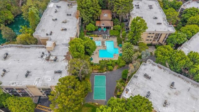 1307 Raintree Circle, Culver City, CA 90230