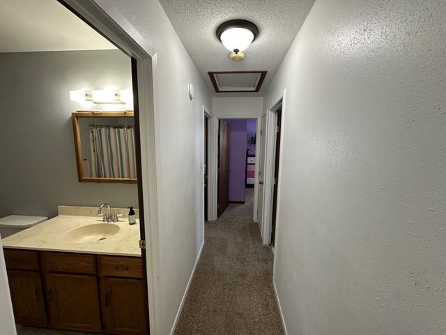 913 Center Street E, Roseau, MN 56751