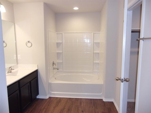 5522 Mesquite Oaks Trail, Spring, TX 77389